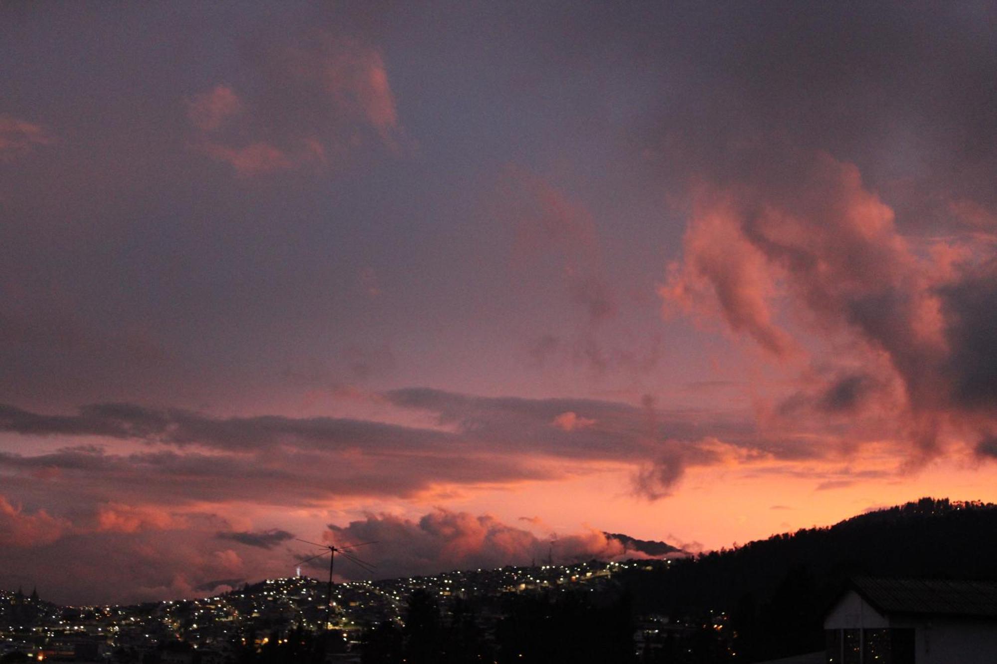 Casa De Tulia Apartman Quito Kültér fotó