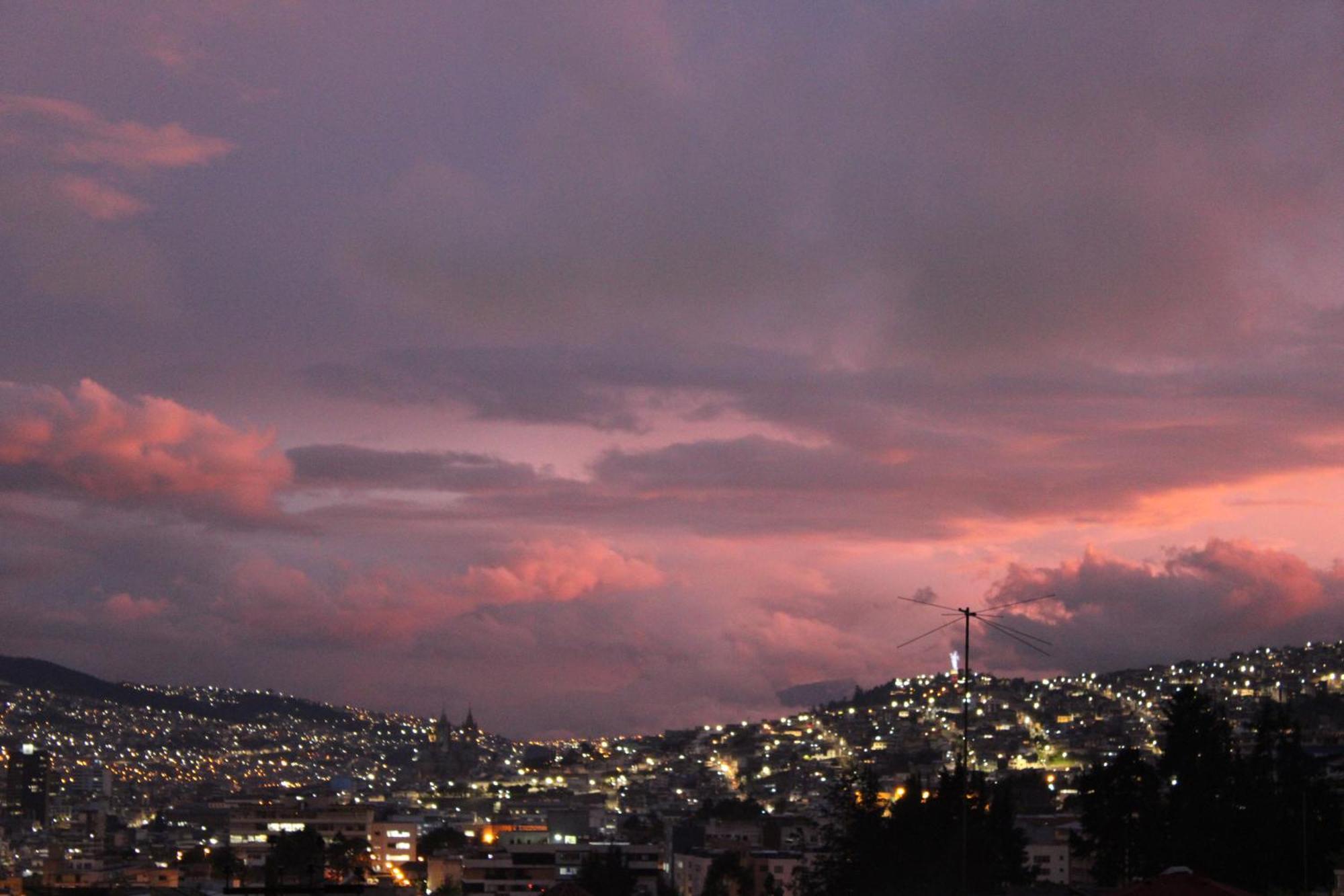 Casa De Tulia Apartman Quito Kültér fotó